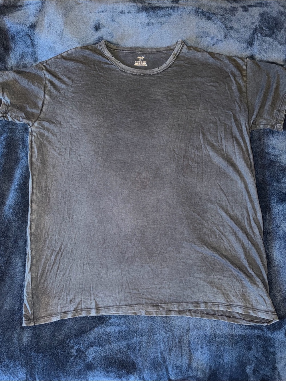 Women’s Crew Neck T-Shirt - Charcoal